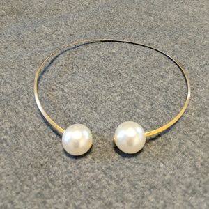 Pearl Choker